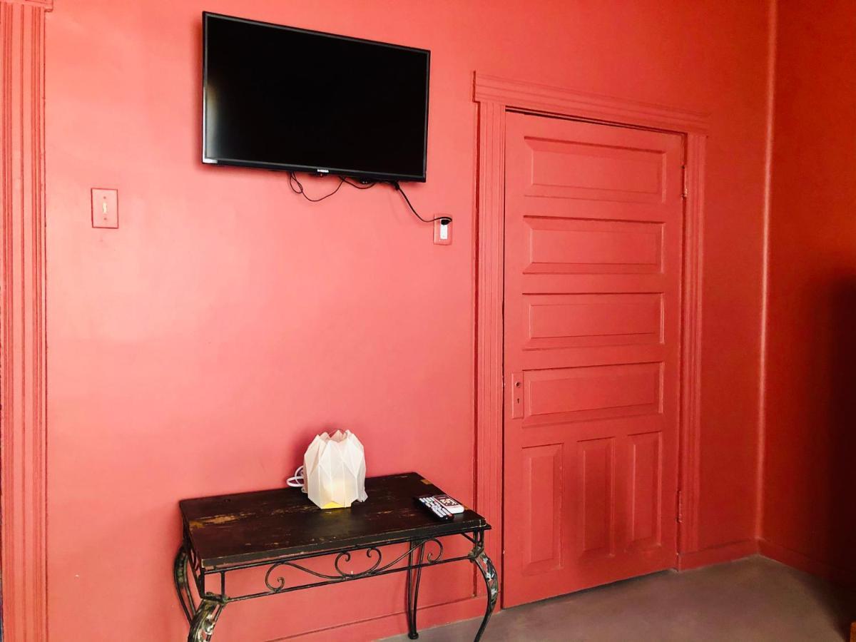 Hostal Kuira Ba By Rotamundos Chihuahua Dış mekan fotoğraf